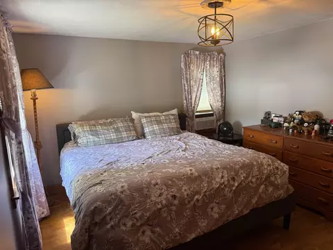 Bedroom - 185 Wall St, Springfield, VT 05156 photo 2 of 9