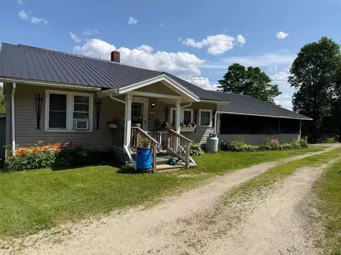 2701 Salem Derby Rd, Derby, VT 05829