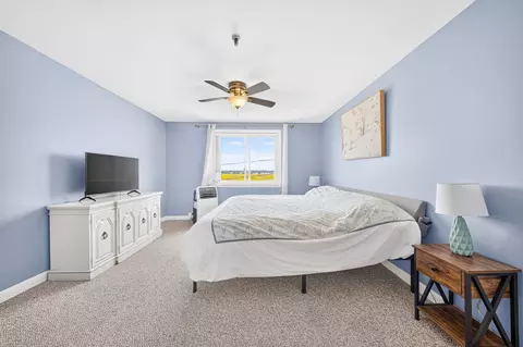 Bedroom - 421 Ocean Blvd #4S, Hampton, NH 03842 photo 7 of 10