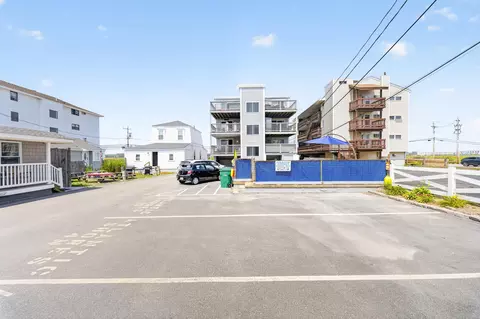 Exterior - 421 Ocean Blvd #4S, Hampton, NH 03842 photo 4 of 4