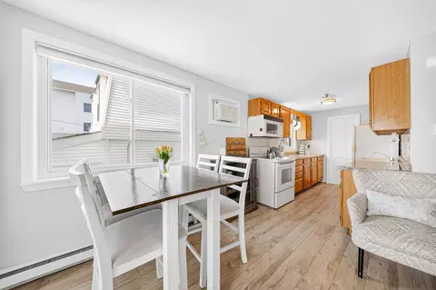 Dining - 421 Ocean Blvd #4S, Hampton, NH 03842 photo 2 of 3