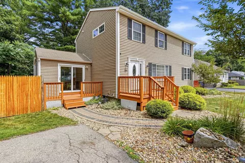 299 Saint Marie St, Manchester, NH 03102