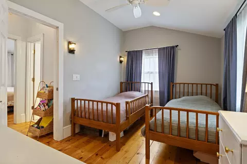 Bedroom - 24 Walnut Ave, Hampton, NH 03842 photo 3 of 6