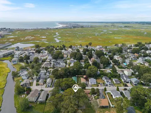 View/Area - 24 Walnut Ave, Hampton, NH 03842 photo 10 of 13
