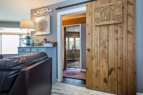 Entry Way - 364 Cedar Mountain Rd, Castleton, VT 05735 photo 2 of 9