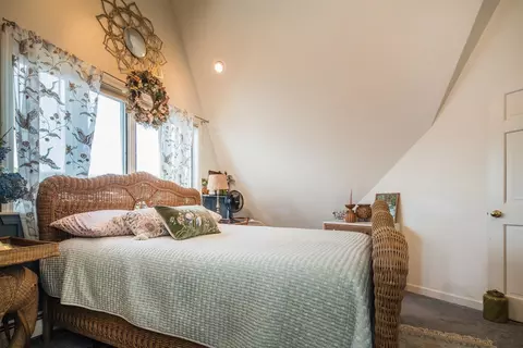 Bedroom - 364 Cedar Mountain Rd, Castleton, VT 05735 photo 6 of 9