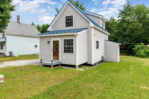 Exterior - 57 School St, Sheldon, VT 05483 photo 2 of 5