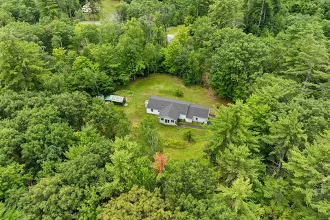410 Sheridan Rd, Moultonborough, NH 03254