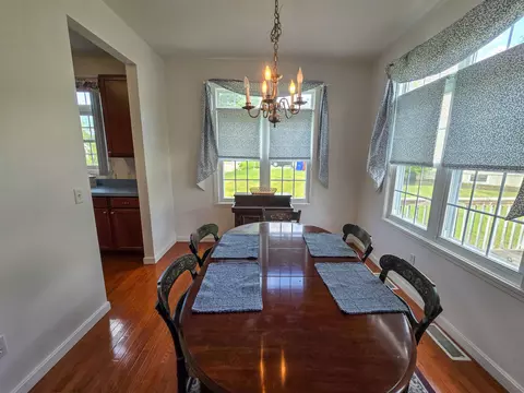 Dining - 80 Casey Ln, Williston, VT 05495 photo 2 of 2