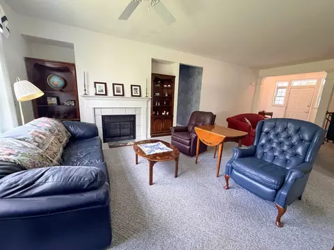 Living - 80 Casey Ln, Williston, VT 05495 photo 1 of 7
