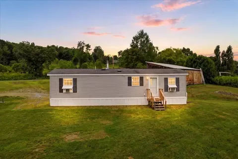 1566 Monroe Rd, Littleton, NH 03561