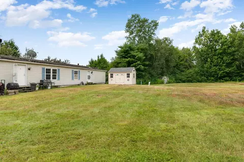 Exterior - 425 Mountain View Rd, Williston, VT 05495 photo 5 of 16
