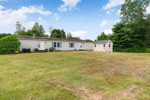 Exterior - 425 Mountain View Rd, Williston, VT 05495 photo 6 of 16