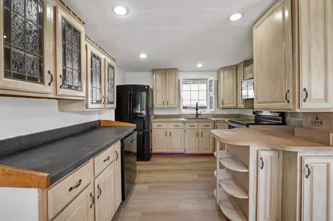 Kitchen - 39 Devens St, Berlin, NH 03570 photo 5 of 5