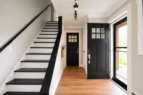 Entry Way - 170 Lyman Dr, Williston, VT 05495 photo 5 of 5