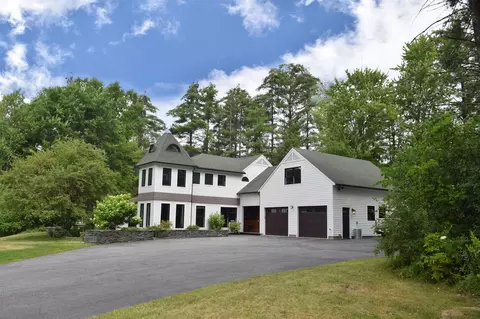 Exterior - 170 Lyman Dr, Williston, VT 05495 photo 6 of 6