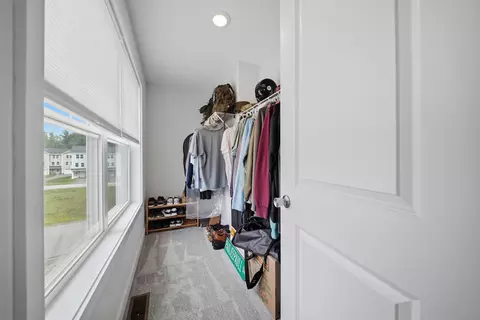 Entry Way - 2 Bovee Way # A, Epping, NH 03042 photo 8 of 13