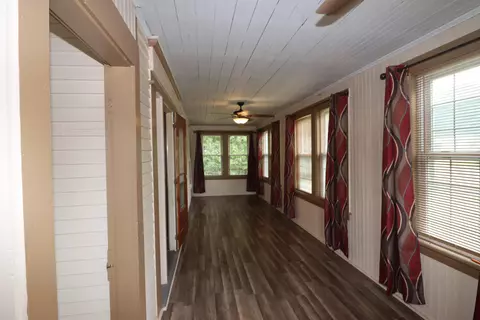 Entry Way - 95-97 Lancaster Rd, Gorham, NH 03581 photo 5 of 9