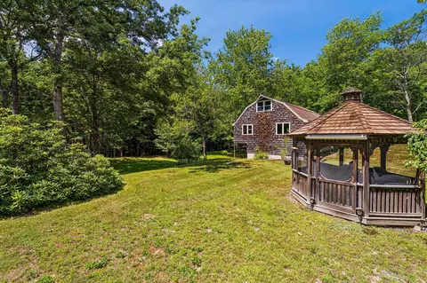Exterior - 72 Ledge Dr, Plainfield, NH 03781 photo 4 of 6
