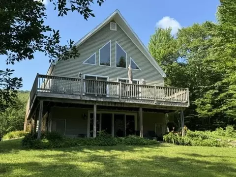 825 Highland Dr, Montgomery, VT 05471