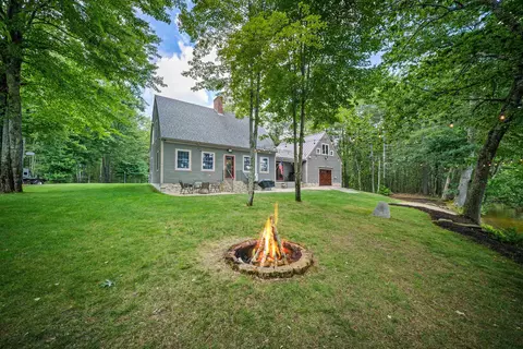 116 Rocky Point Rd, Milton, NH 03851