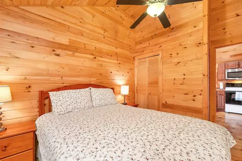 Bedroom - 68 Cow Is, Wolfeboro, NH 03894 photo 2 of 5