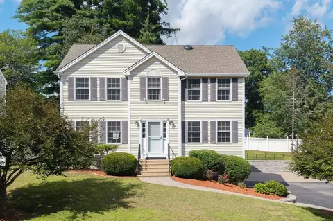3 Sugarberry Dr, Nashua, NH 03062