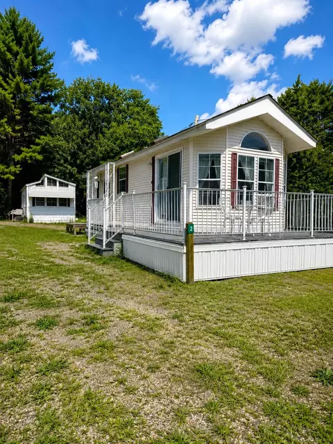 46 Beaver Pond Rd #2, Farmington, NH 03835