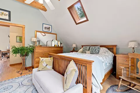 Bedroom - 125 Cunningham Pond Rd, Warner, NH 03278 photo 3 of 5