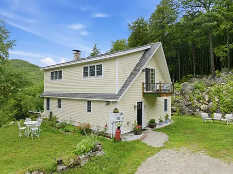 Exterior - 125 Cunningham Pond Rd, Warner, NH 03278 photo 2 of 22