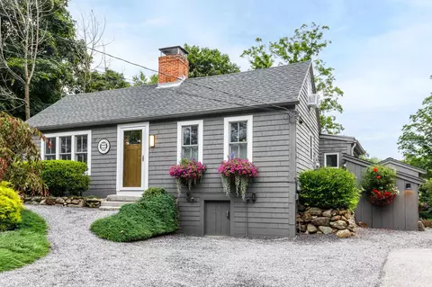 2004 Hopkinton Rd, Hopkinton, NH 03229