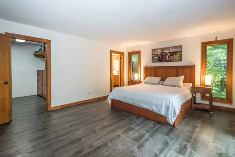 Bedroom - 651 Colonial Dr, Mendon, VT 05701 photo 3 of 3