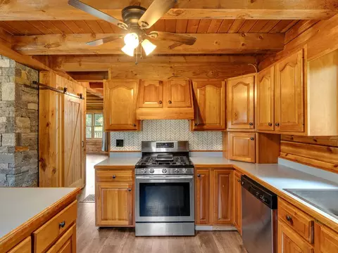 Kitchen - 1136 Vt Route 4a E, Castleton, VT 05735 photo 5 of 5