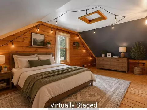 Bedroom - 1136 Vt Route 4a E, Castleton, VT 05735 photo 5 of 6