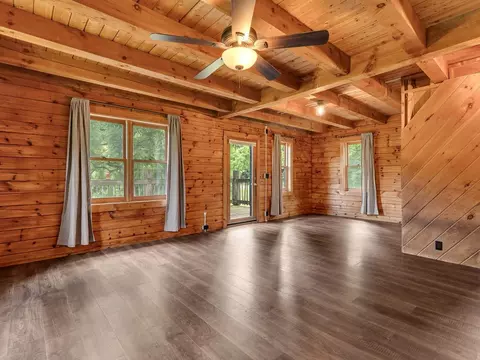 Living - 1136 Vt Route 4a E, Castleton, VT 05735 photo 6 of 8