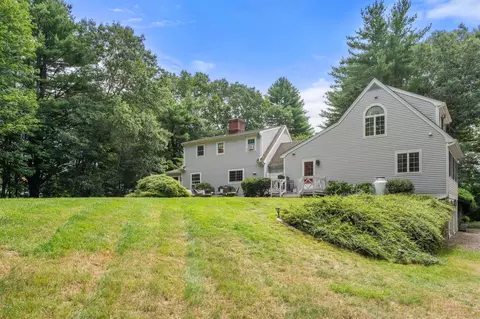 Exterior - 101 Exeter Rd, North Hampton, NH 03862 photo 11 of 12