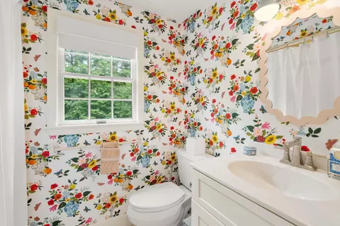 Bath - 101 Exeter Rd, North Hampton, NH 03862 photo 6 of 6