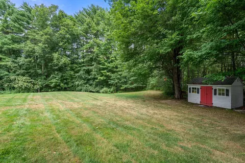 Exterior - 101 Exeter Rd, North Hampton, NH 03862 photo 8 of 12