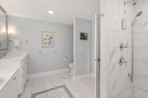 Bath - 101 Exeter Rd, North Hampton, NH 03862 photo 3 of 6