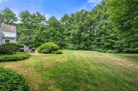 Exterior - 101 Exeter Rd, North Hampton, NH 03862 photo 7 of 12