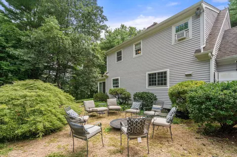 Exterior - 101 Exeter Rd, North Hampton, NH 03862 photo 6 of 12