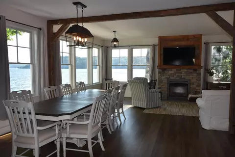 Dining - 1 W Crystal Hvn, Bomoseen, VT 05732 photo 3 of 3