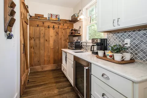Kitchen - 1 W Crystal Hvn, Bomoseen, VT 05732 photo 5 of 5