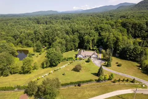 1324 Town Line Rd, Rutland, VT 05701