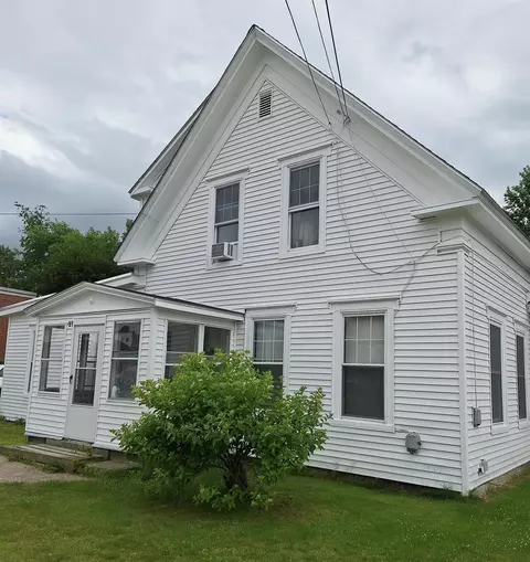 27 State St, Northumberland, NH 03582
