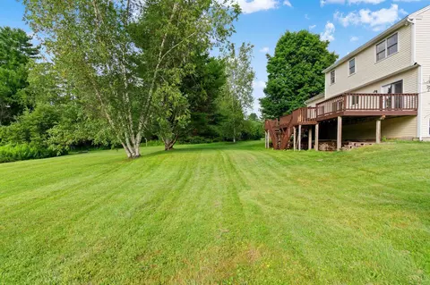 Exterior - 20 Tillotson Dr, Jericho, VT 05465 photo 5 of 17