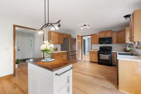 Kitchen - 20 Tillotson Dr, Jericho, VT 05465 photo 6 of 6