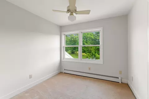 Bedroom - 20 Tillotson Dr, Jericho, VT 05465 photo 5 of 7