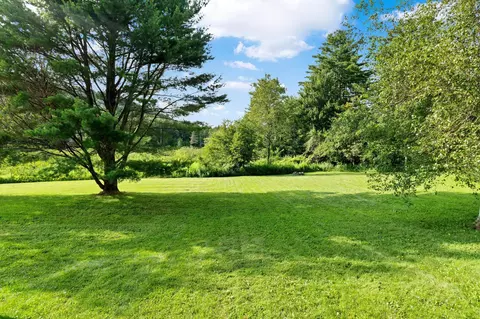 Exterior - 20 Tillotson Dr, Jericho, VT 05465 photo 16 of 17