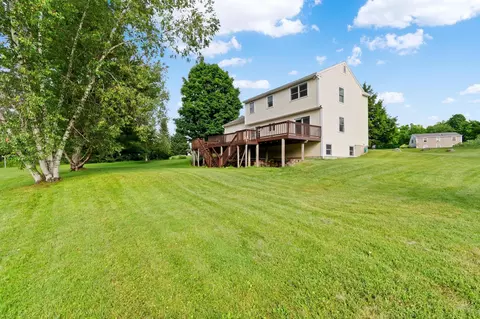 Exterior - 20 Tillotson Dr, Jericho, VT 05465 photo 6 of 17
